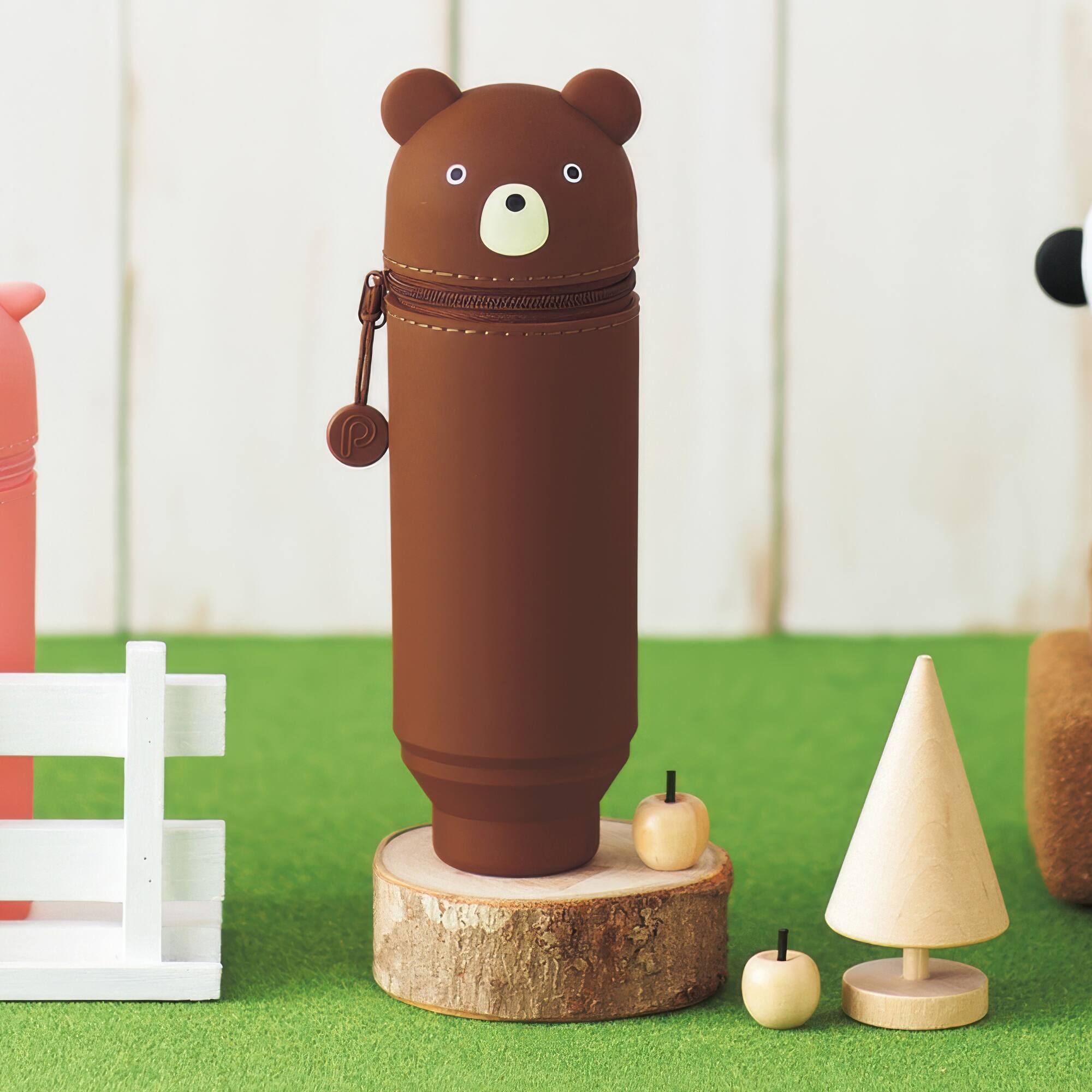 PuniLabo 9" Stand Up Silicone Animal Pen Case